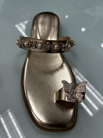 Gold / 5.5 Sparkling Butterfly & Pearl Embellished Toe-Ring Flat Sandals
