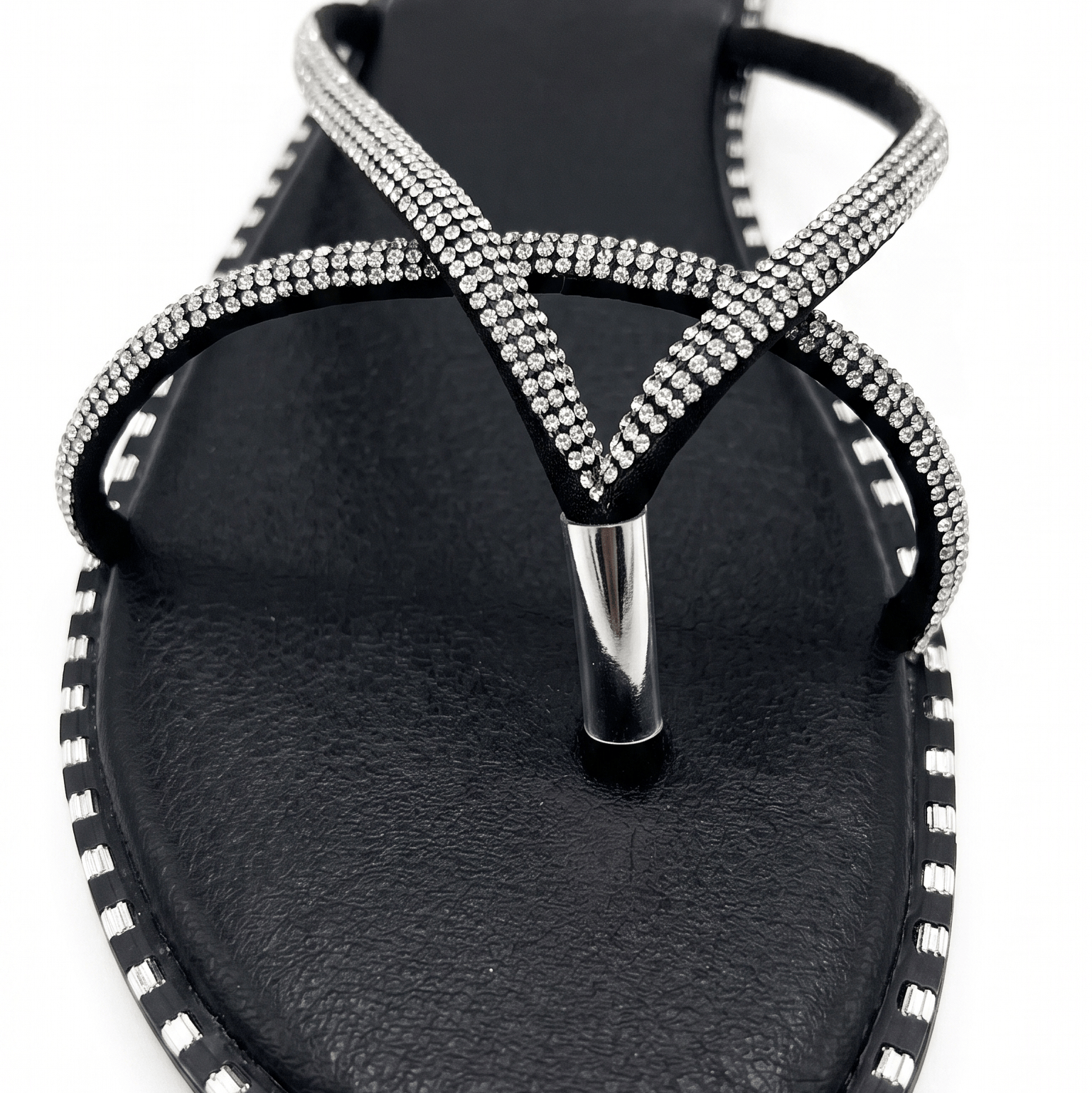 Rhinestone Criss-Cross Thong Sandals – Black