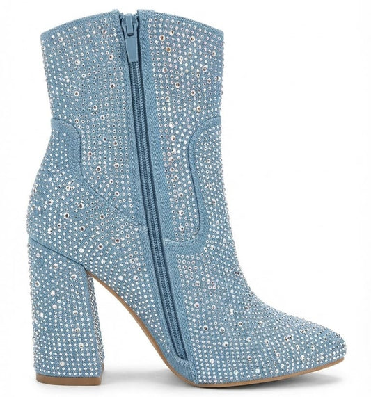 Shoes 6.5 Women's Dazzling Light-Wash Denim Western Ankle Boots with All-Over Iridescent Rhinestone Embellishment
