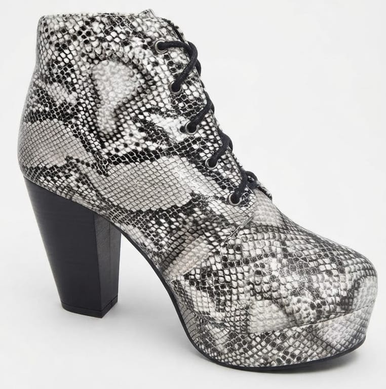 Shoes Black / 5 Women Snakeskint Print Platform Lace-Up Boots