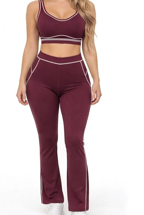 Small Women White Piping Trim Sports Bra With Flare Legging Pants Set