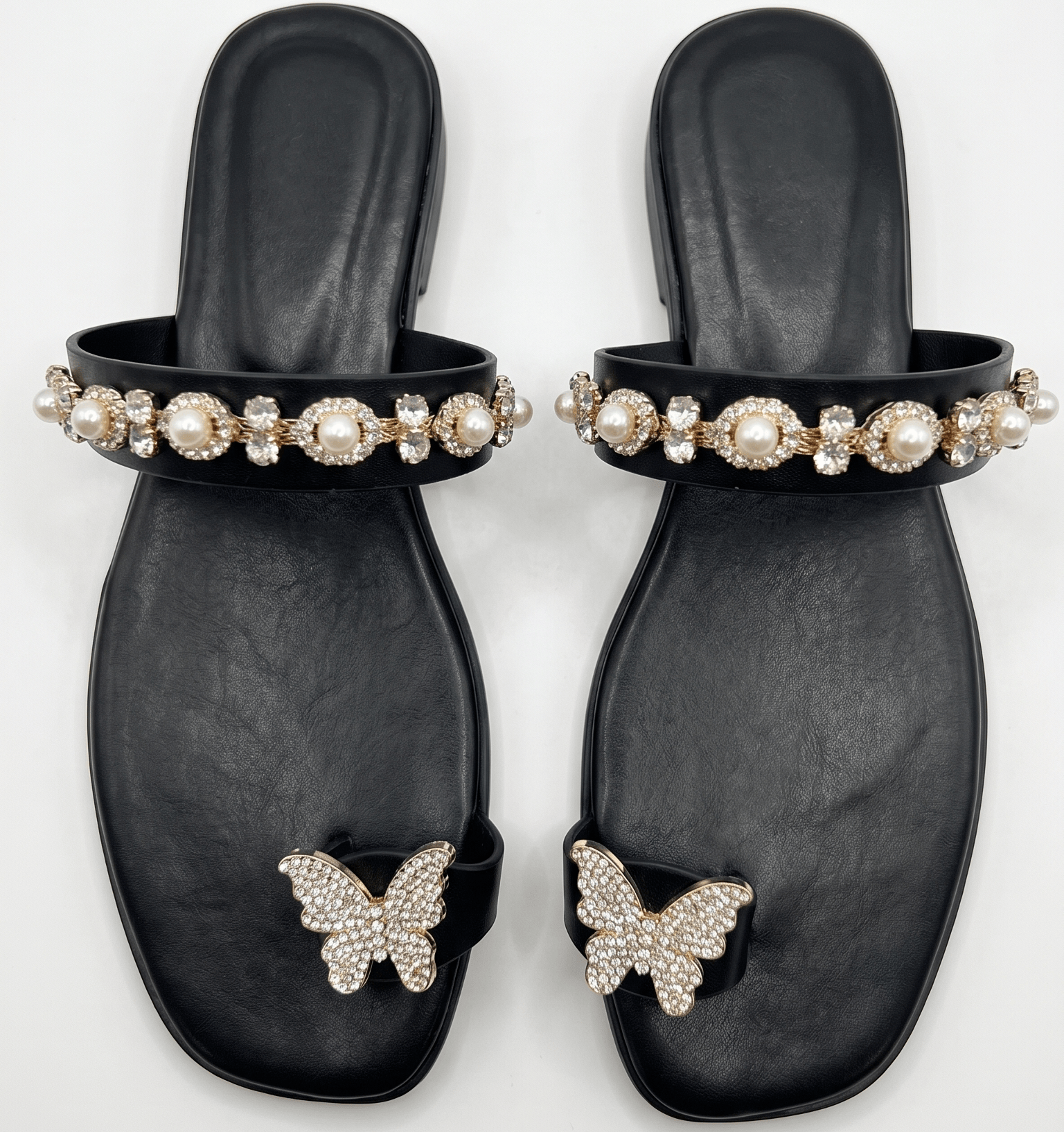 Sparkling Butterfly & Pearl Embellished Toe-Ring Flat Sandals