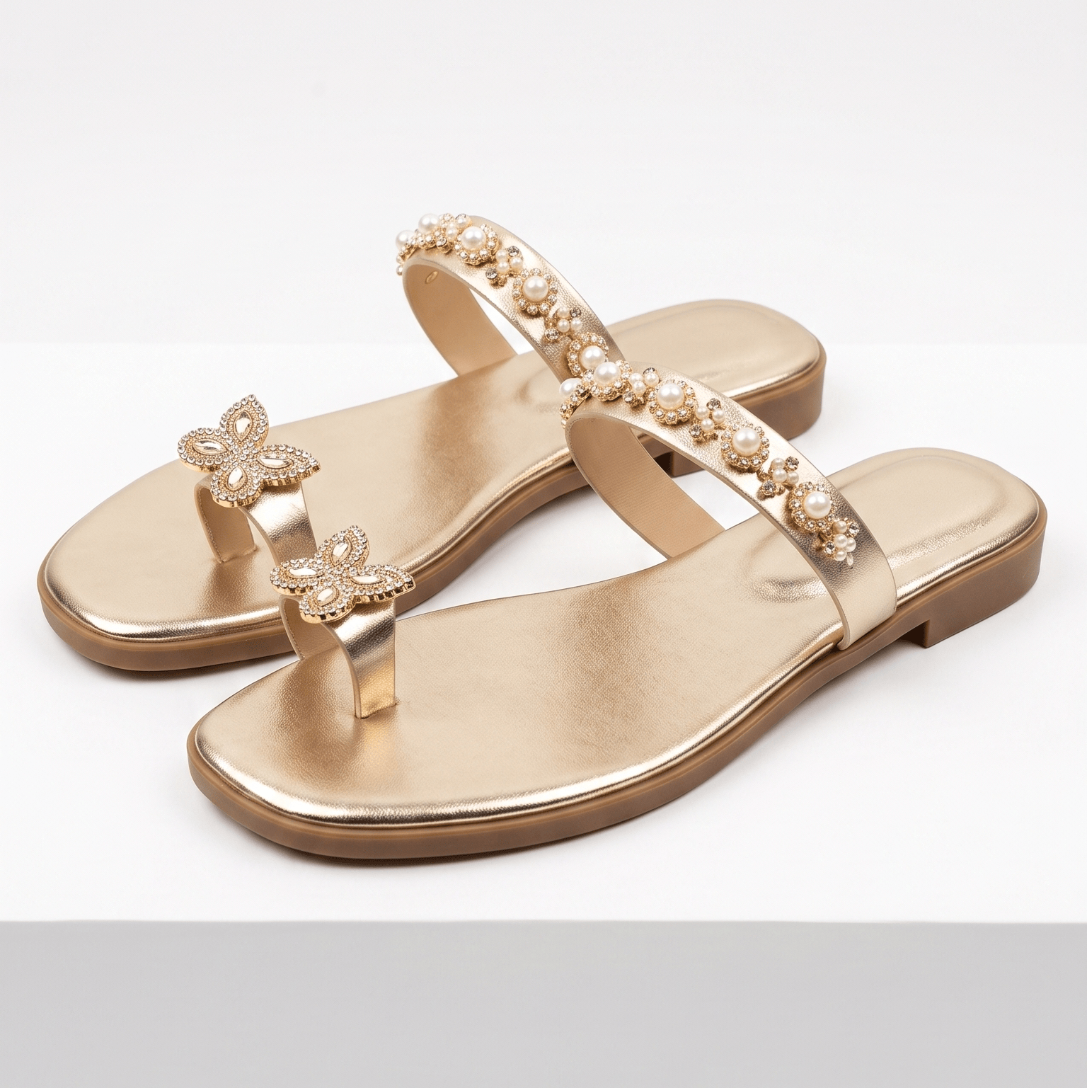 Sparkling Butterfly & Pearl Embellished Toe-Ring Flat Sandals